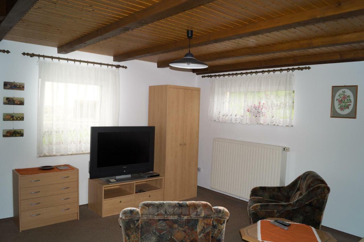 Ferienhaus Fischer Kurort Gohrisch Buitenkant foto